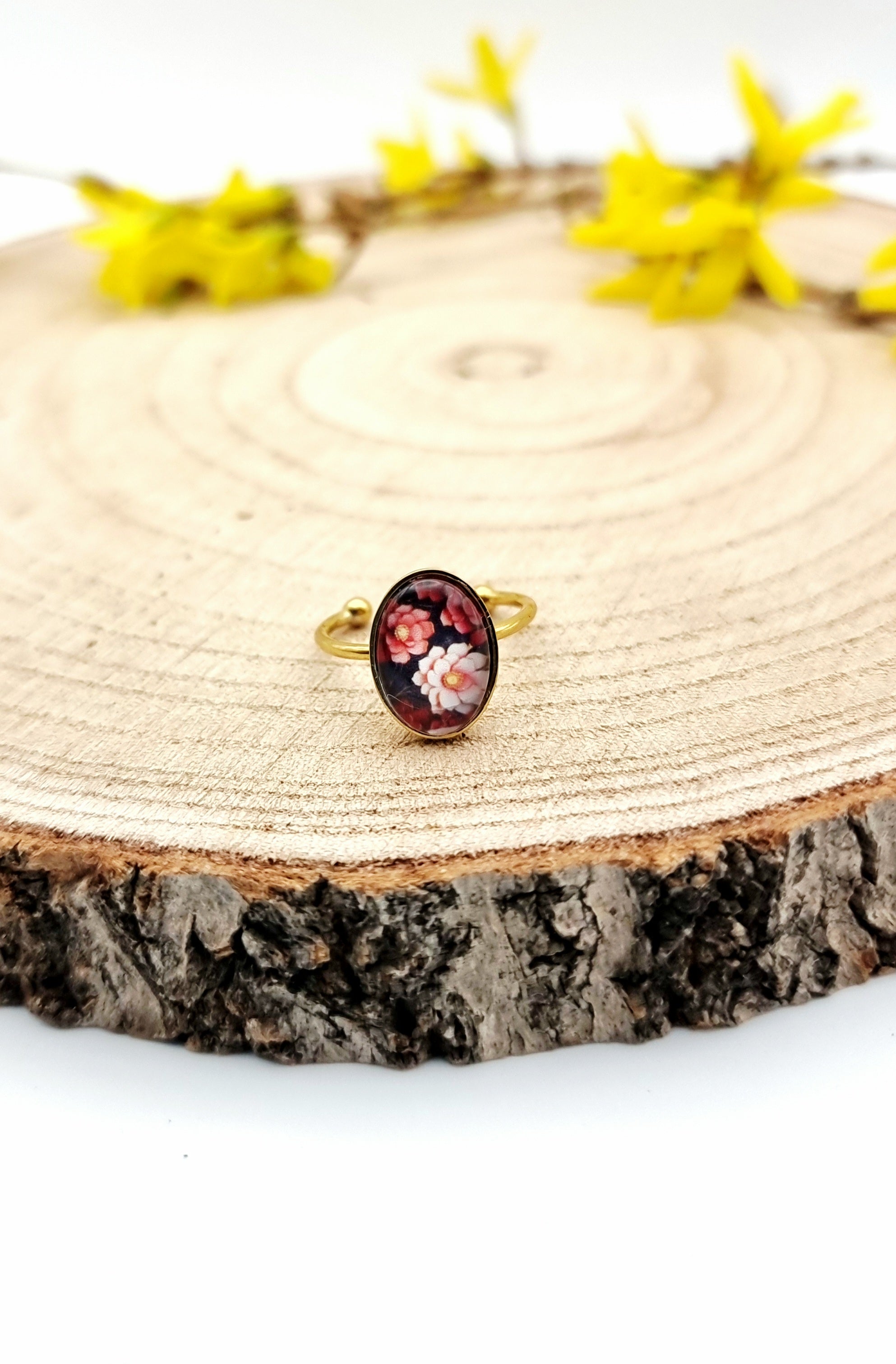 Ring "Blütenmoment - Blütenfeld" verstellbarer Edelstahlring mit floralem Cabochon