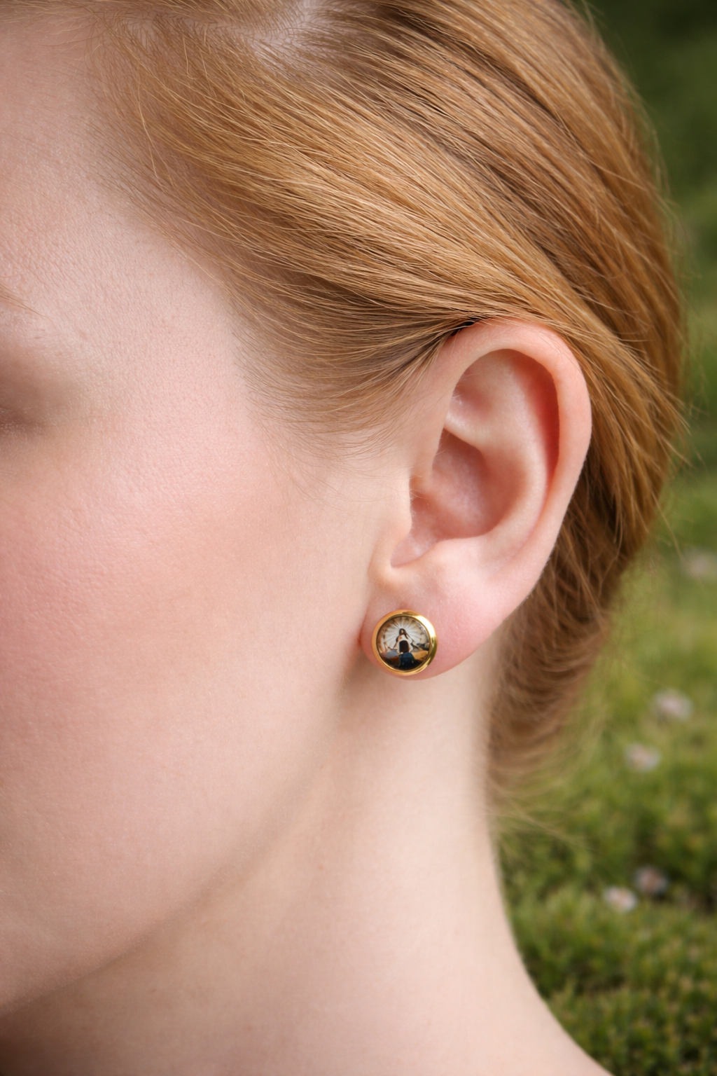 Riesenrad-Moment – Goldene Edelstahl Ohrstecker