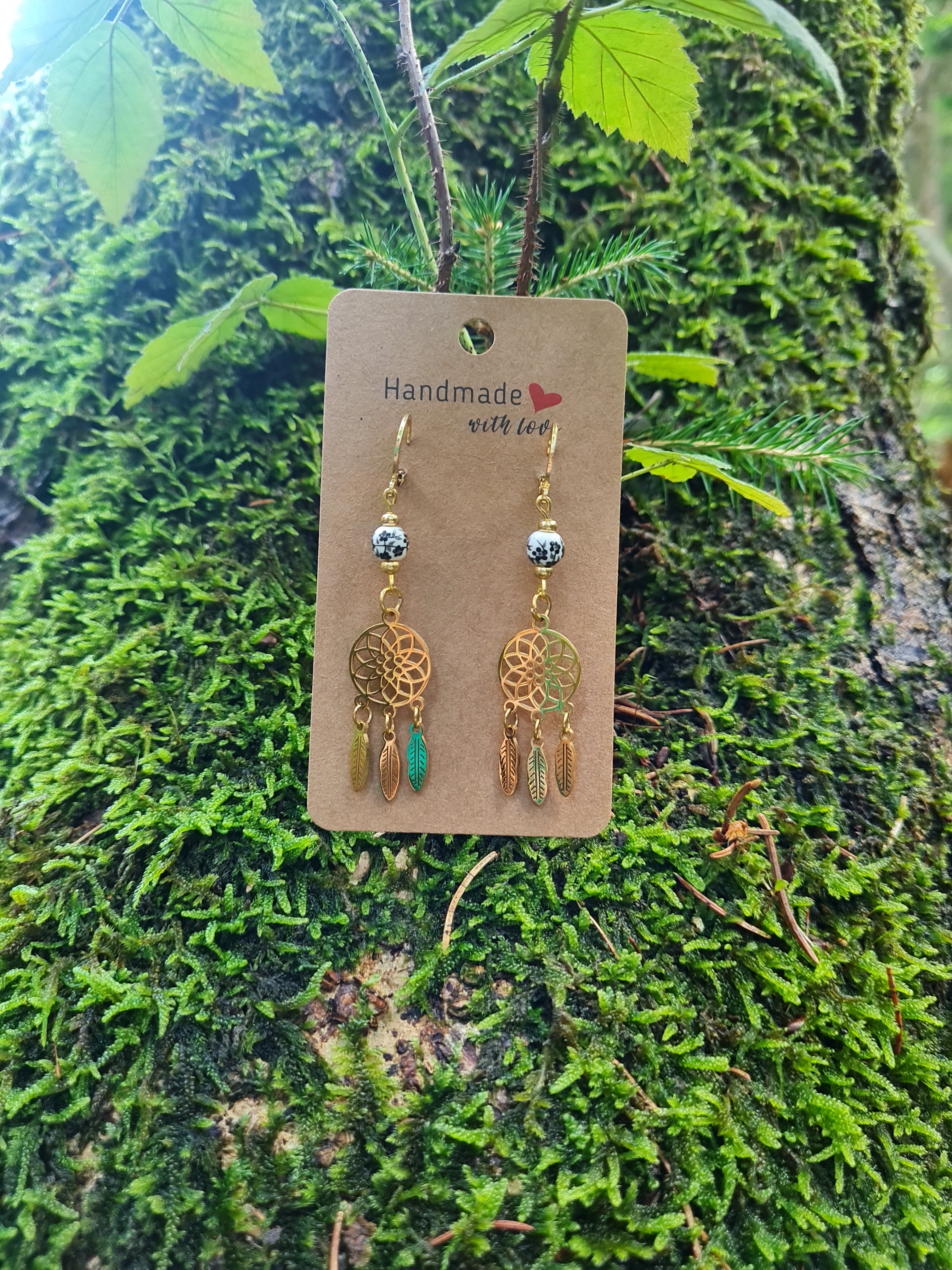 Golden Dreamcatcher Whisper